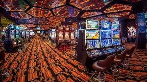 Berbagai kategori slot online tersedia di balak7 mulai dari slot klasik hingga Megaways